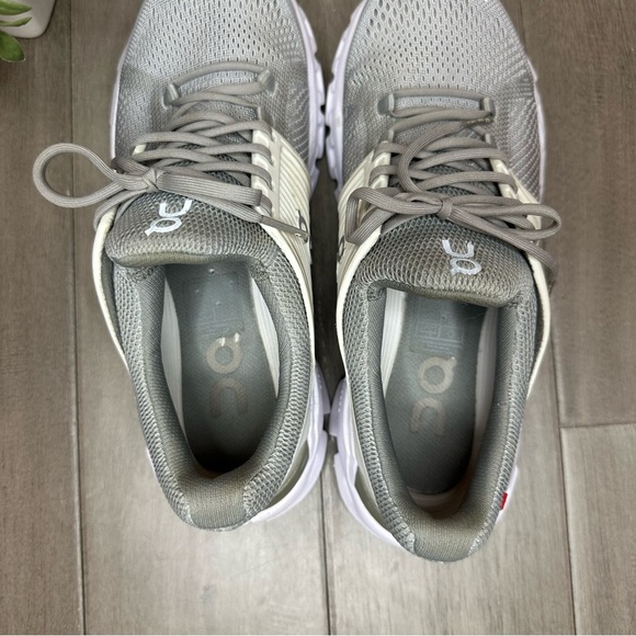 On Running Cloudswift Glacier Grey Women’s 7.5 - Picture 3 of 12